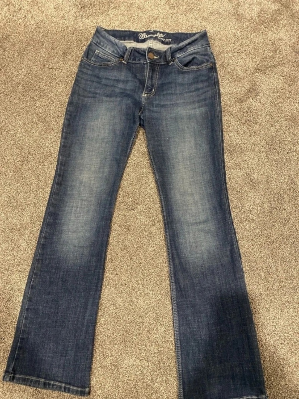 Wrangler Women’s Medium Blue Flare Jeans